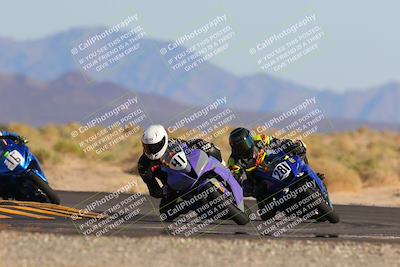 media/Oct-29-2022-CVMA (Sat) [[14c0aa3b66]]/Race 8 Supersport Middleweight/Folder 2/